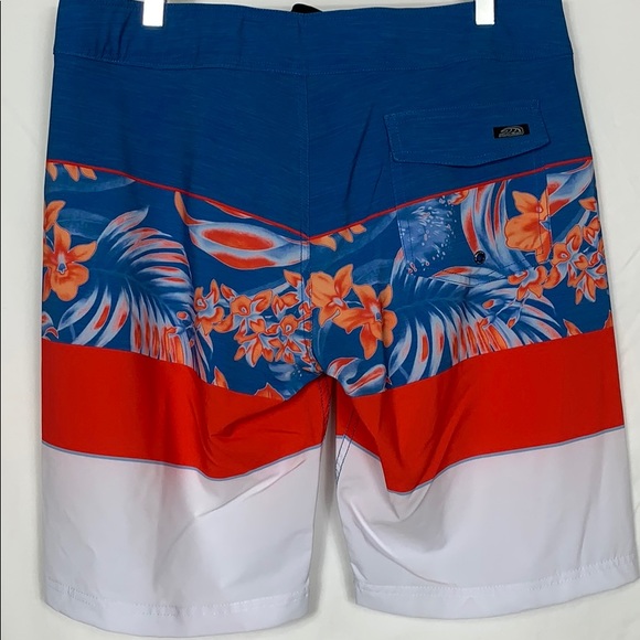 NWT Pipeline multi colored board shorts size 32 - Picture 5 of 7